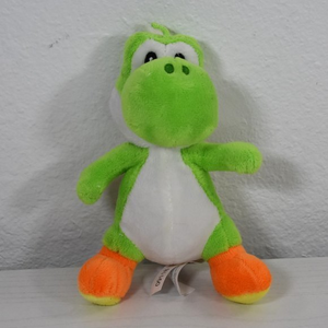 Super Mario Bros. Green Yoshi Plush 7‎ in. Tall EUC no holes or stains